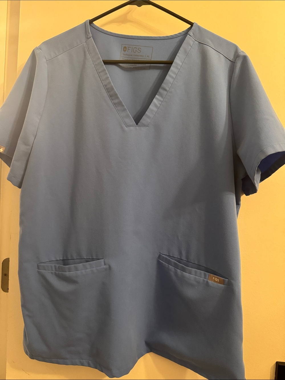 Figs Women’s Ceil Blue V-Neck Short Sleeve Scrub Top